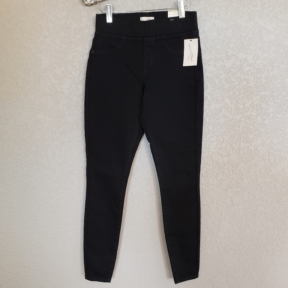 Universal Thread high-rise pull- on jegging